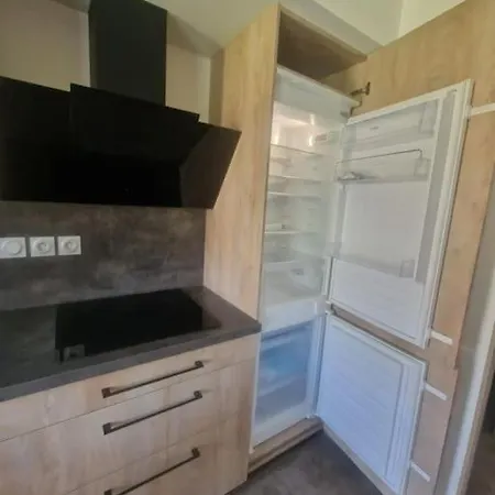 Vue Montagne: Appartement Neuf avec Parking Privé Chorges Exterior photo